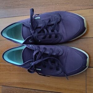 Reebok Women's Purple Light Sneakers